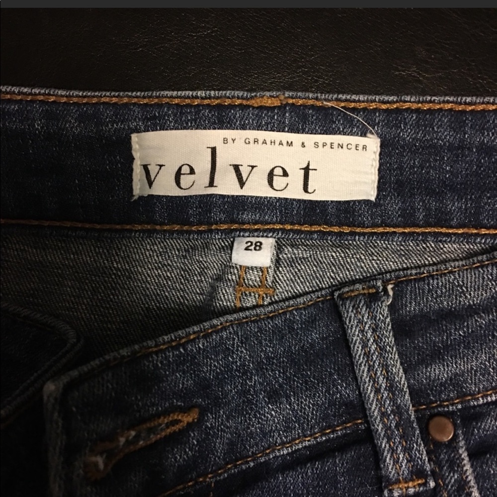 Velvet by graham and spencer size 28 skinny jean